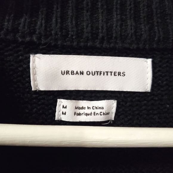 Urban Outfitters - Phone Knit Sweater - Size M - Picture 3 of 8